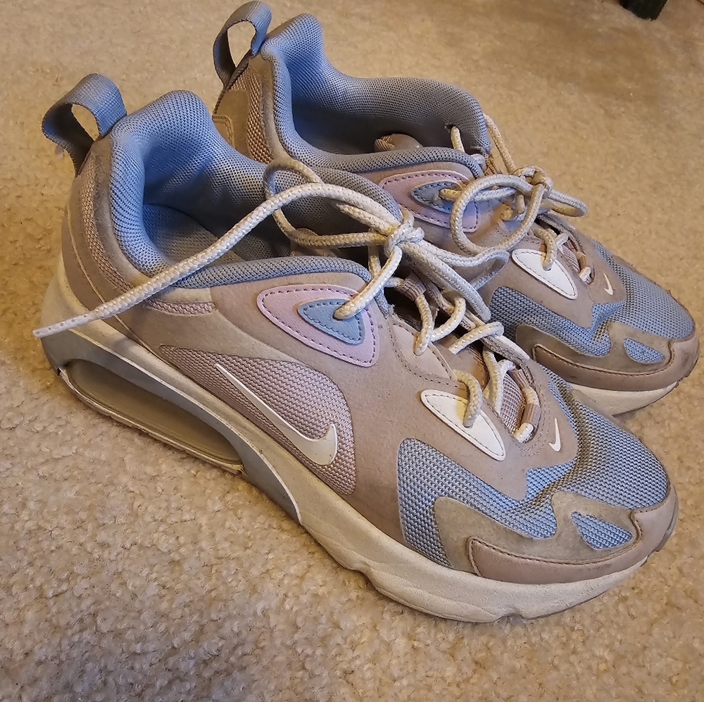 Airmax200